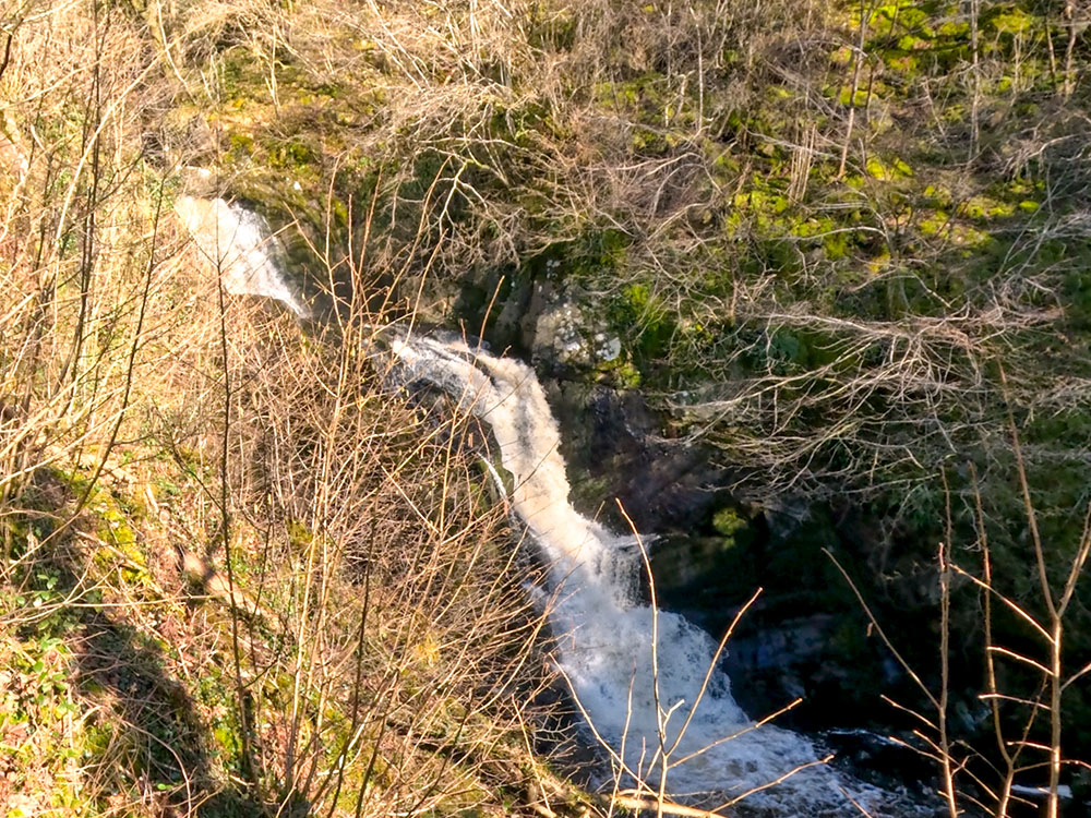 Middle waterfalls at Pecca Falls