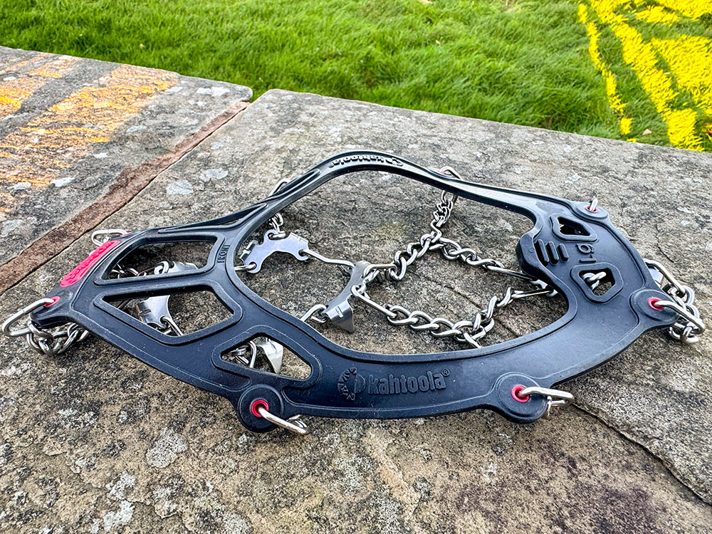 Stretch on elastomer on the Kahtoola Microspikes