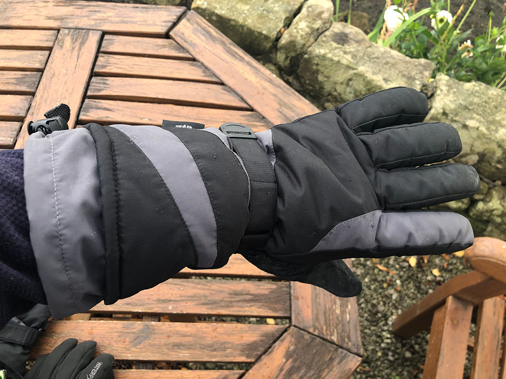 Glove with longer gauntlet cuff