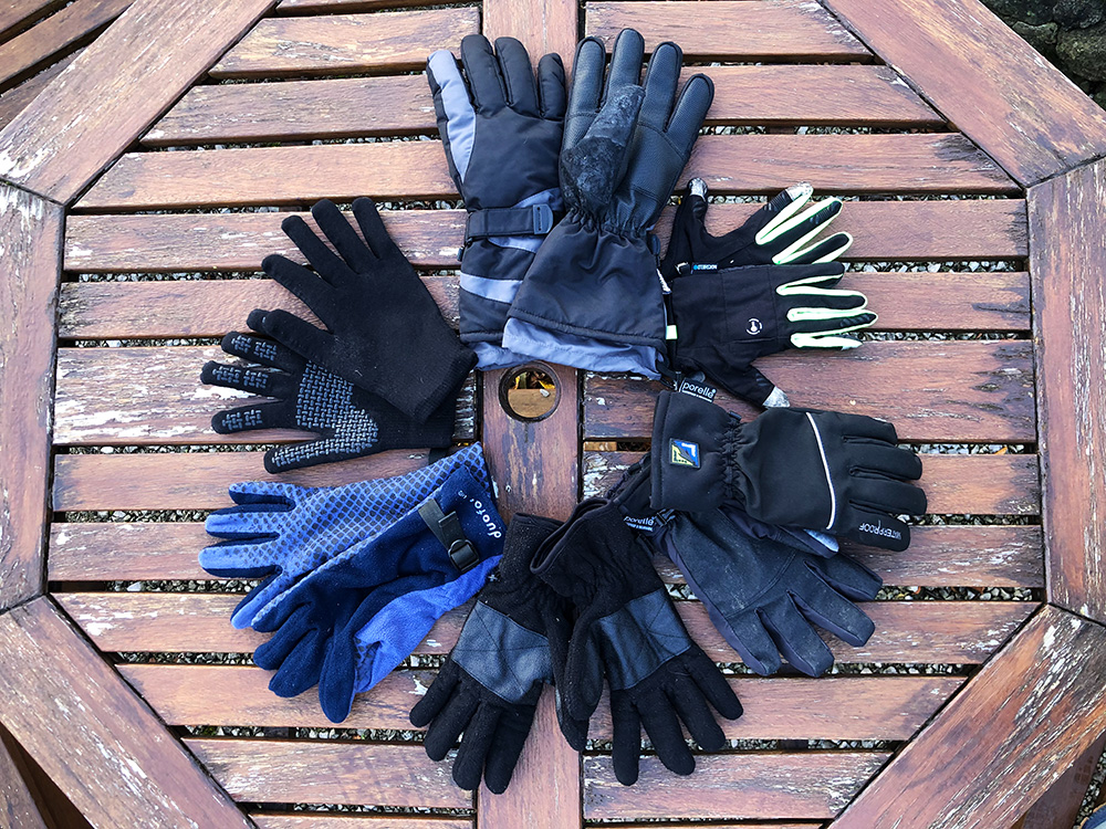 Walking gloves