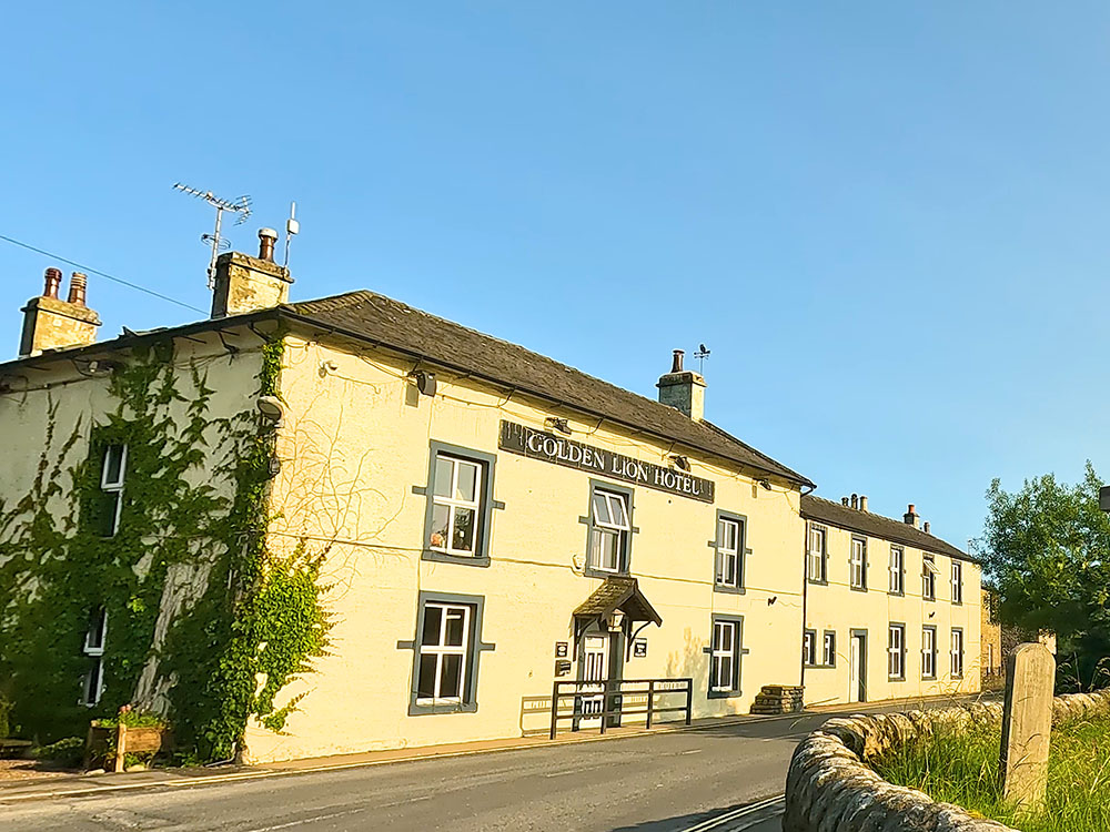 The Golden Lion Hotel in Horton in Ribblesdale