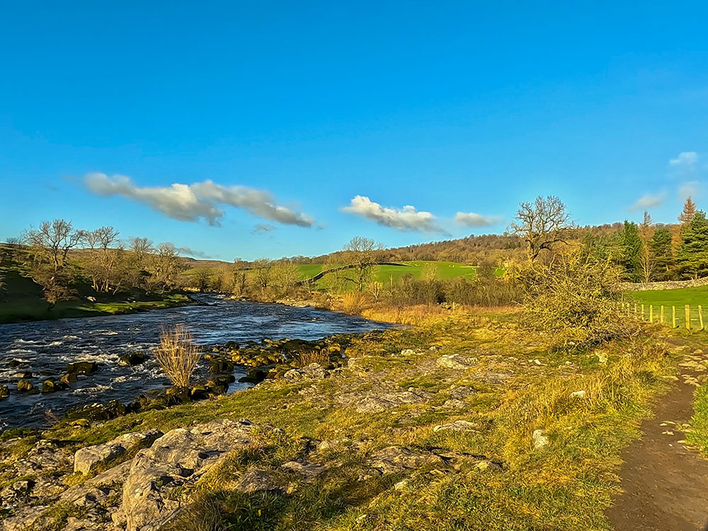 Heading along the River Wharfe towards Ghaistrill's Strid