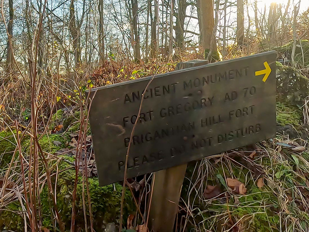 The sign pointing up towards Fort Gregory in Grass Wood