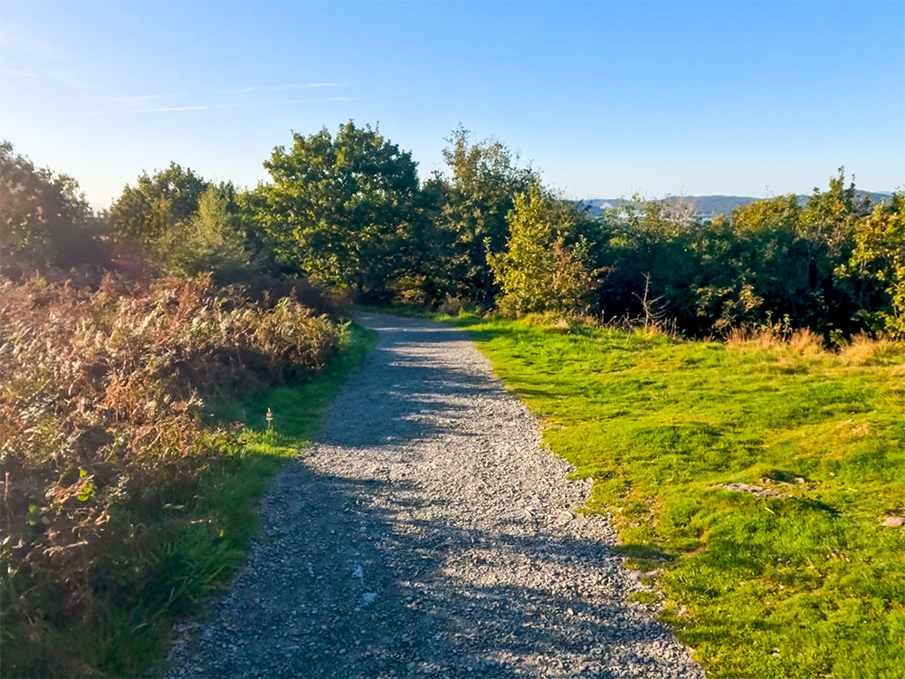 We head back down the gravelled path in the reverse of the way up