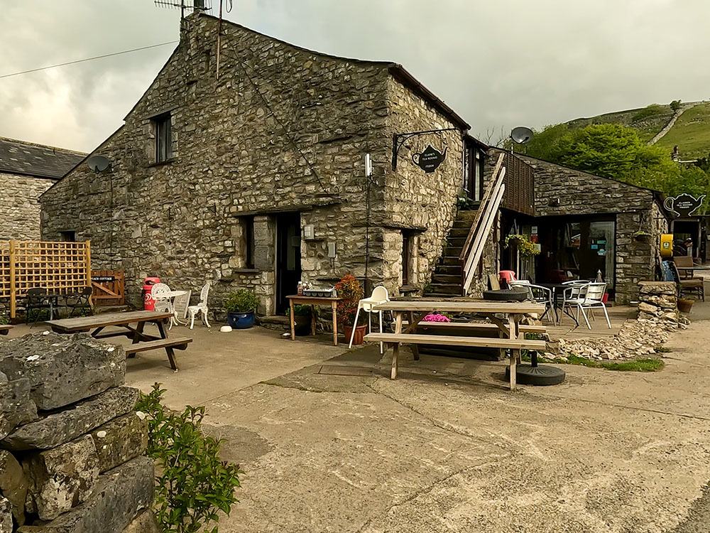 Elaine's Tea Rooms at Feizor