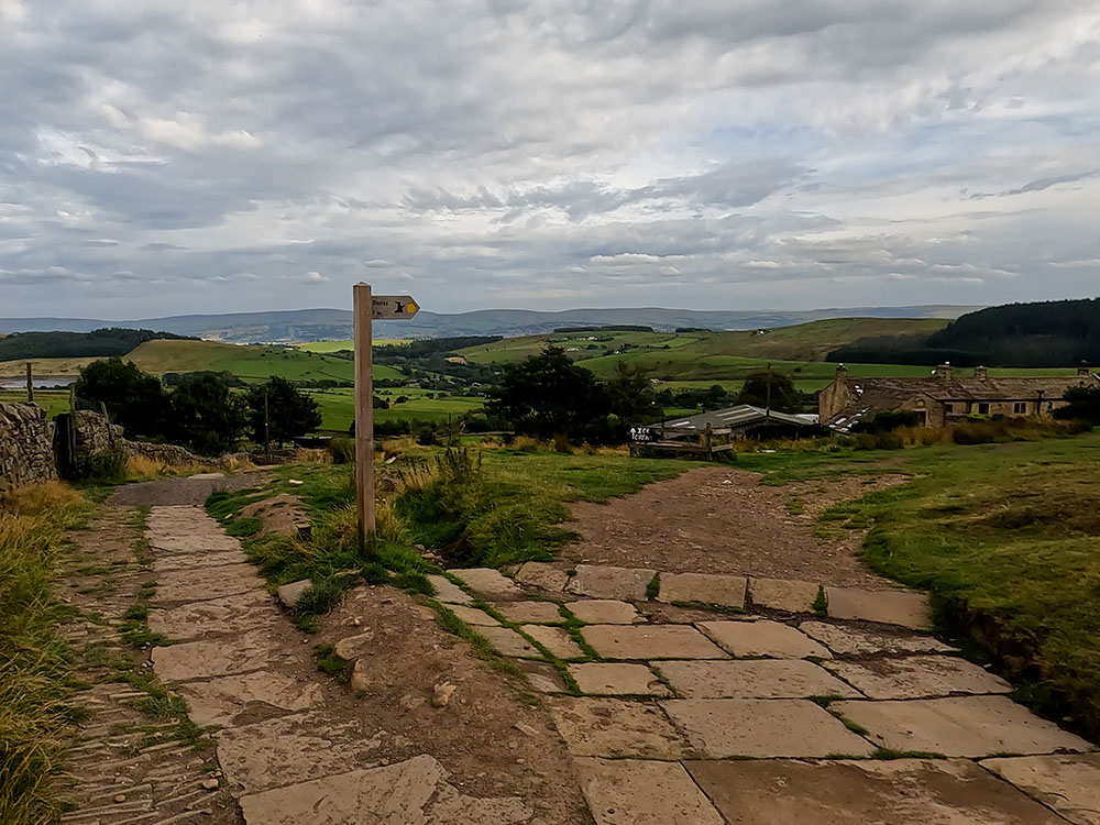 Heading back right at the Pendle Way sign