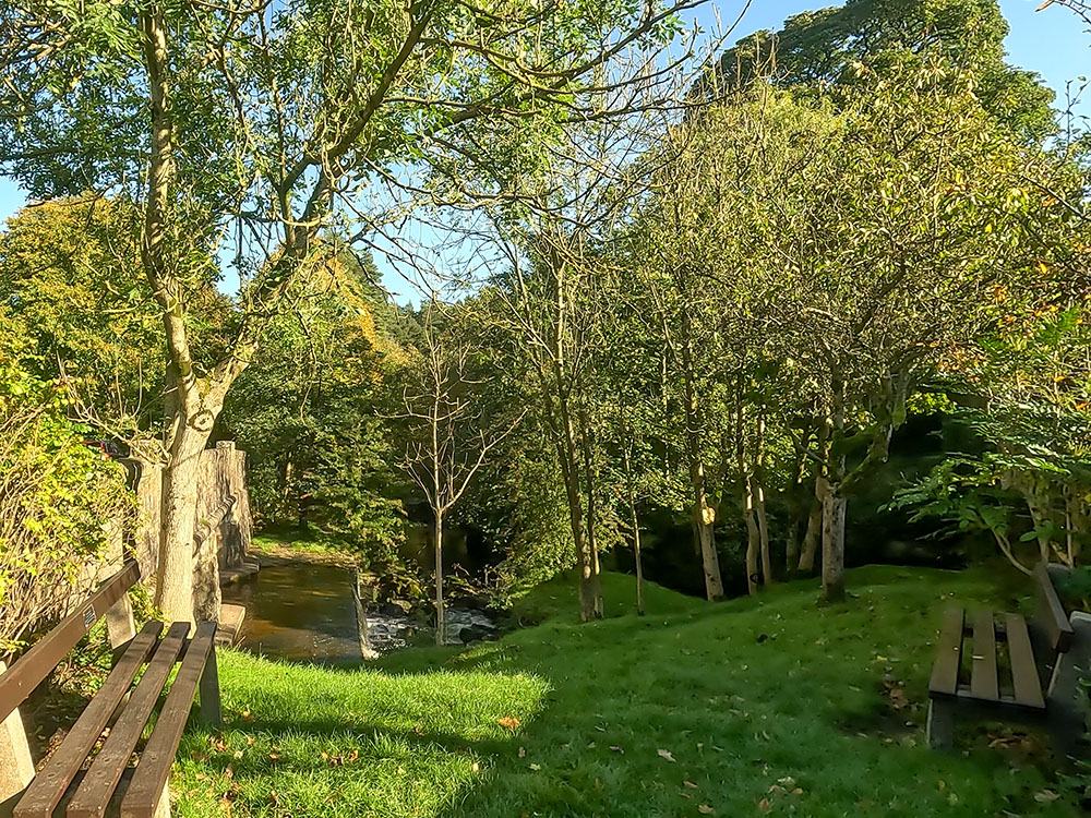 A couple of stream-side benches just before reaching the car park at Barley