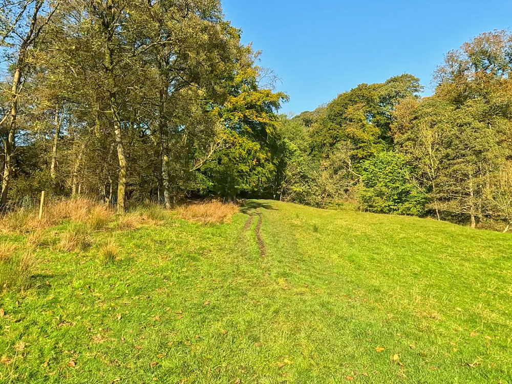 Heading along the path back towards White Hough and Barley