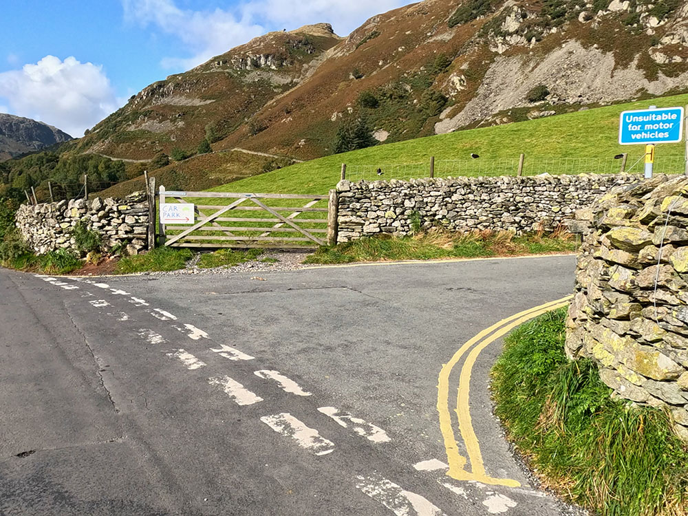 The road junction where we head right back towards Elterwater