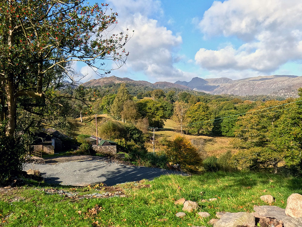 View towards the Langdale Pikes approaching Park House